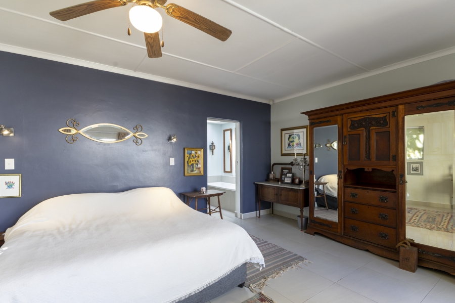 4 Bedroom Property for Sale in Seafield Eastern Cape